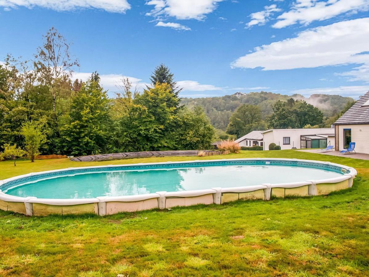 Splendid Villa In Sart Jalhay With Swimming Pool Niveze Номер фото